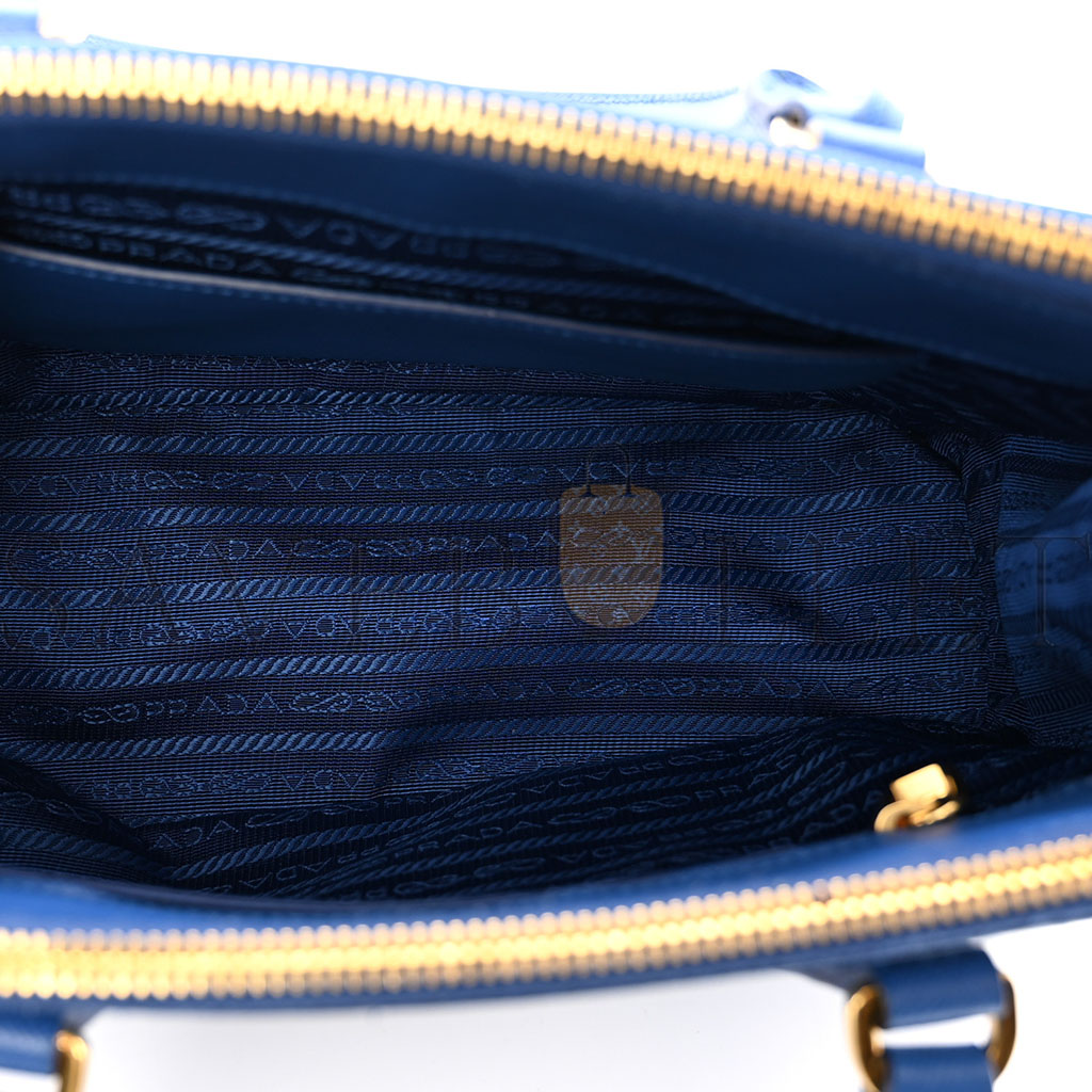 PRADA SAFFIANO LUX MINI GALLERIA DOUBLE ZIP TOTE AZZURO (27*17*12cm) PRADA SAFFIANO LUX MINI GALLERIA DOUBLE ZIP TOTE AZZURO (27*17*12cm)