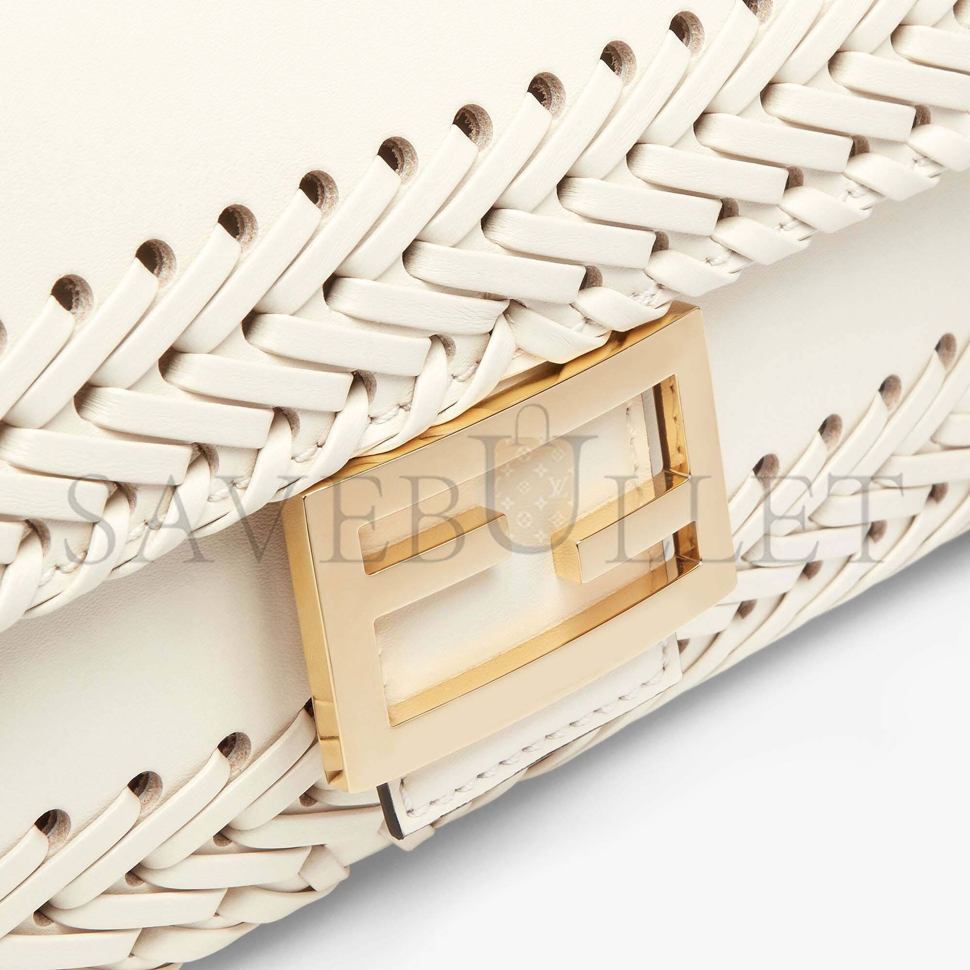 FENDI BAGUETTE - WHITE LEATHER BAG 8BR600AHWDF0K7E (27*15*6cm) FENDI BAGUETTE - WHITE LEATHER BAG 8BR600AHWDF0K7E (27*15*6cm)