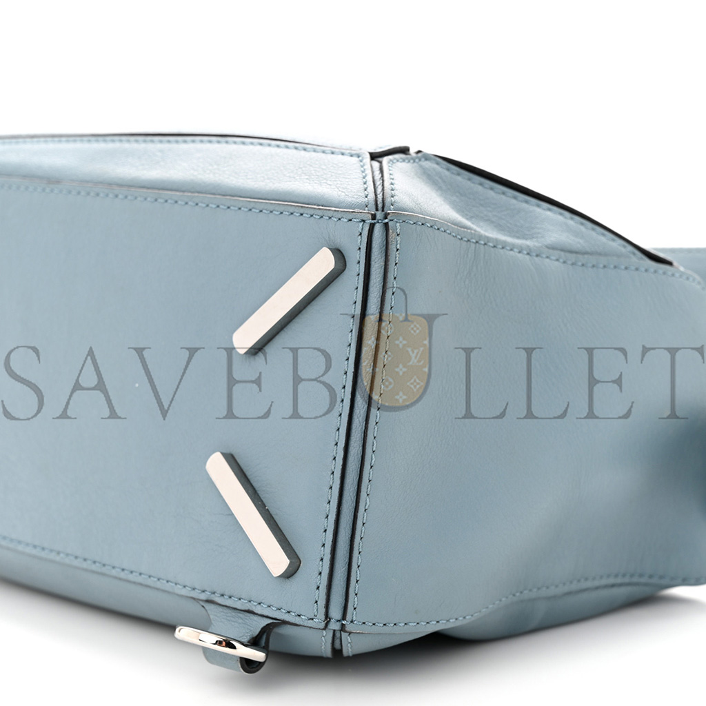 LOEWE CALFSKIN SMALL PUZZLE BAG STONE BLUE (24*16.5*10.5cm) LOEWE CALFSKIN SMALL PUZZLE BAG STONE BLUE (24*16.5*10.5cm)
