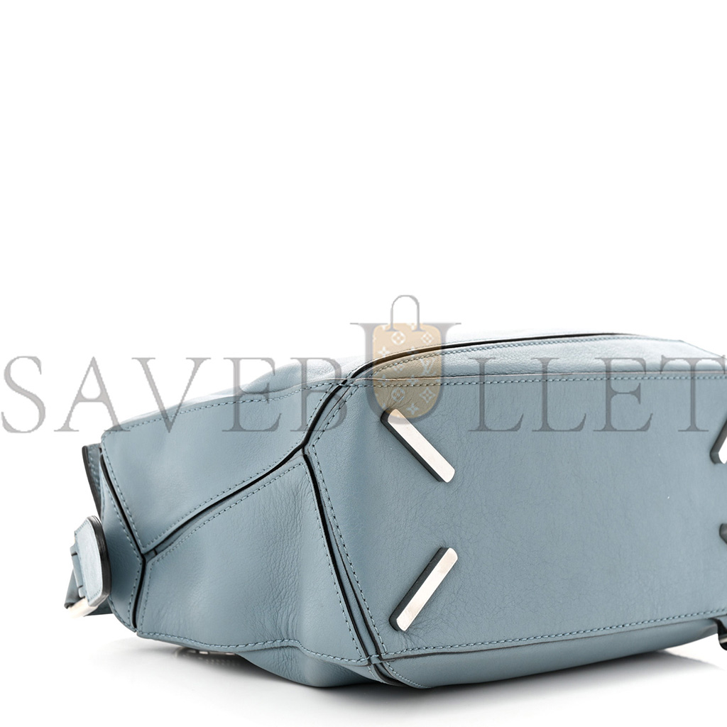 LOEWE CALFSKIN SMALL PUZZLE BAG STONE BLUE (24*16.5*10.5cm) LOEWE CALFSKIN SMALL PUZZLE BAG STONE BLUE (24*16.5*10.5cm)