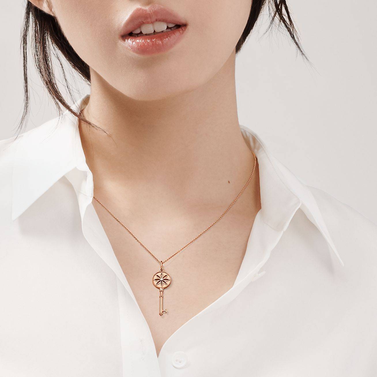 TIFFANY KEYS DAISY KEY IN ROSE GOLD WITH A DIAMOND, 1.5 TIFFANY KEYS DAISY KEY IN ROSE GOLD WITH A DIAMOND, 1.5