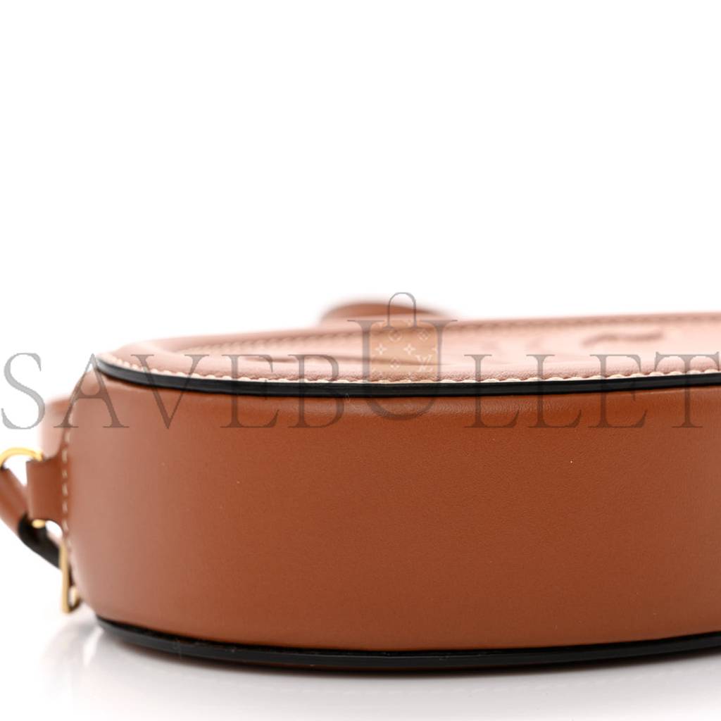 CELINE SMOOTH CALFSKIN CUIR TRIOMPHE OVAL CROSSBODY PURSE TAN (16*12*4cm) CELINE SMOOTH CALFSKIN CUIR TRIOMPHE OVAL CROSSBODY PURSE TAN (16*12*4cm)